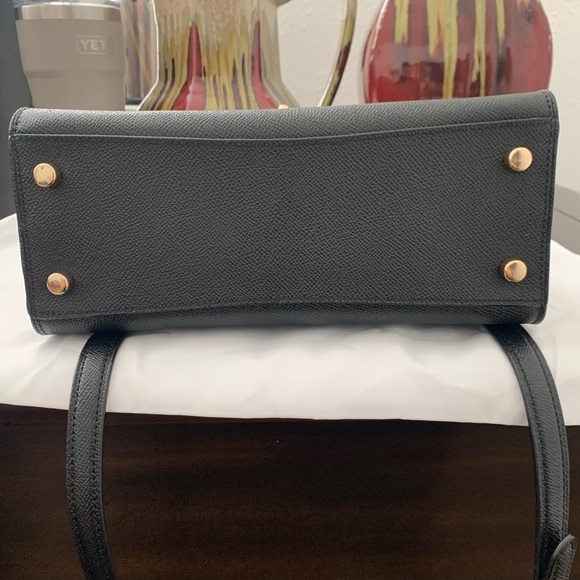 SOLD *** Coach Tilly Top Satchel Purse Only - Picture 4 of 11